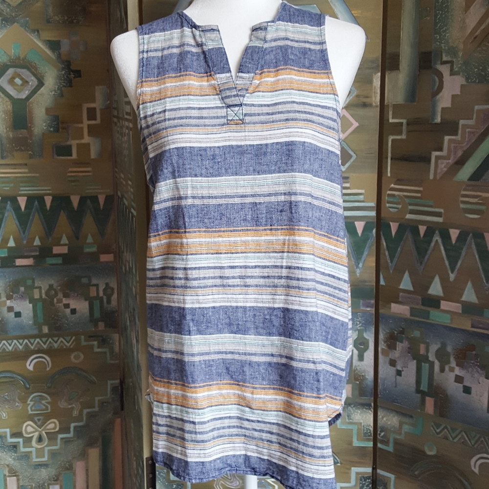 Beachlunchlounge sleeveless linen blend long top
